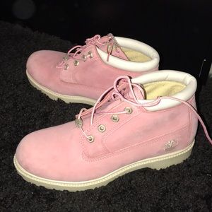 Women’s pink timberland boots